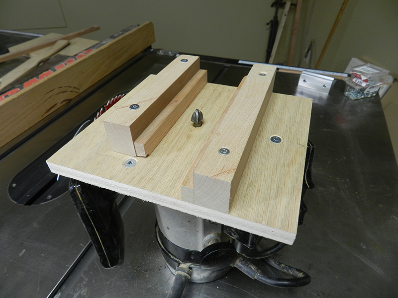 jig-for-flutes-on-bookcase-frame-verticals-set-for-center-flute