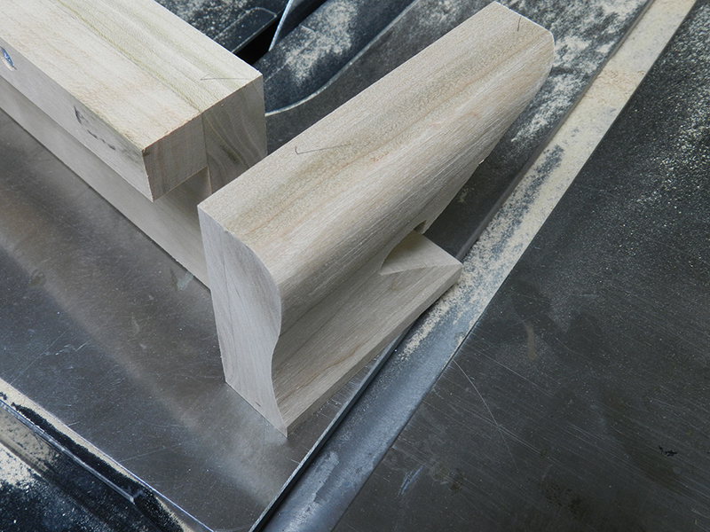 rear-bookcase-rail-and-batten-to-rear-foot-joint-surfaces